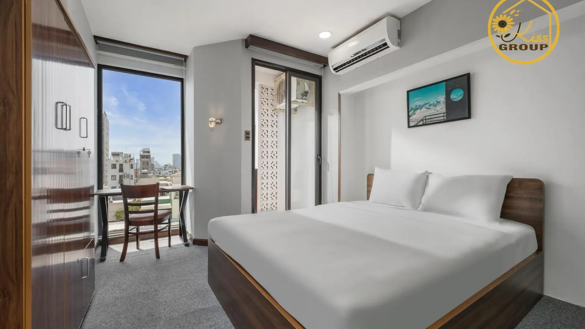 Tokyo Boutique Front Beach Hotel Da Nang