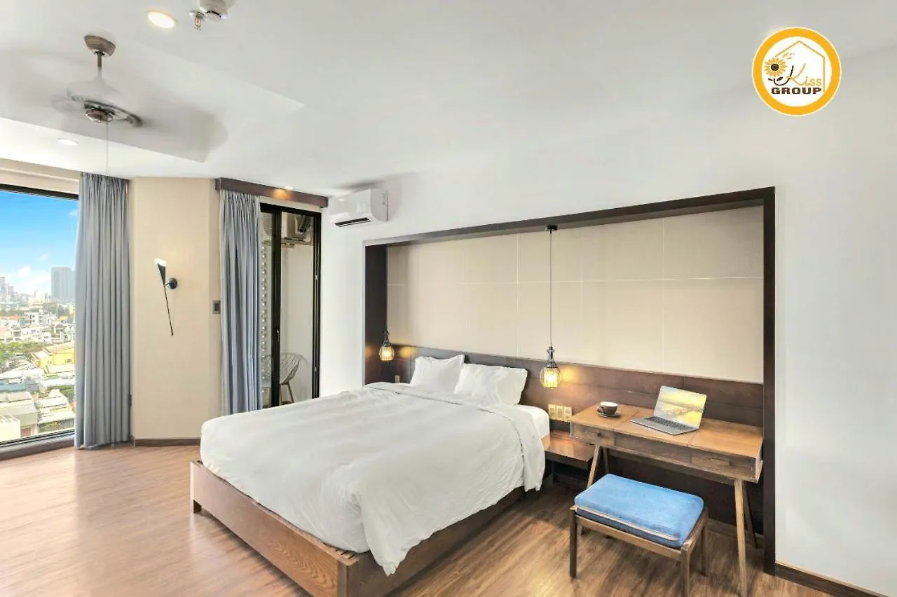 Tokyo Boutique Front Beach Hotel Da Nang